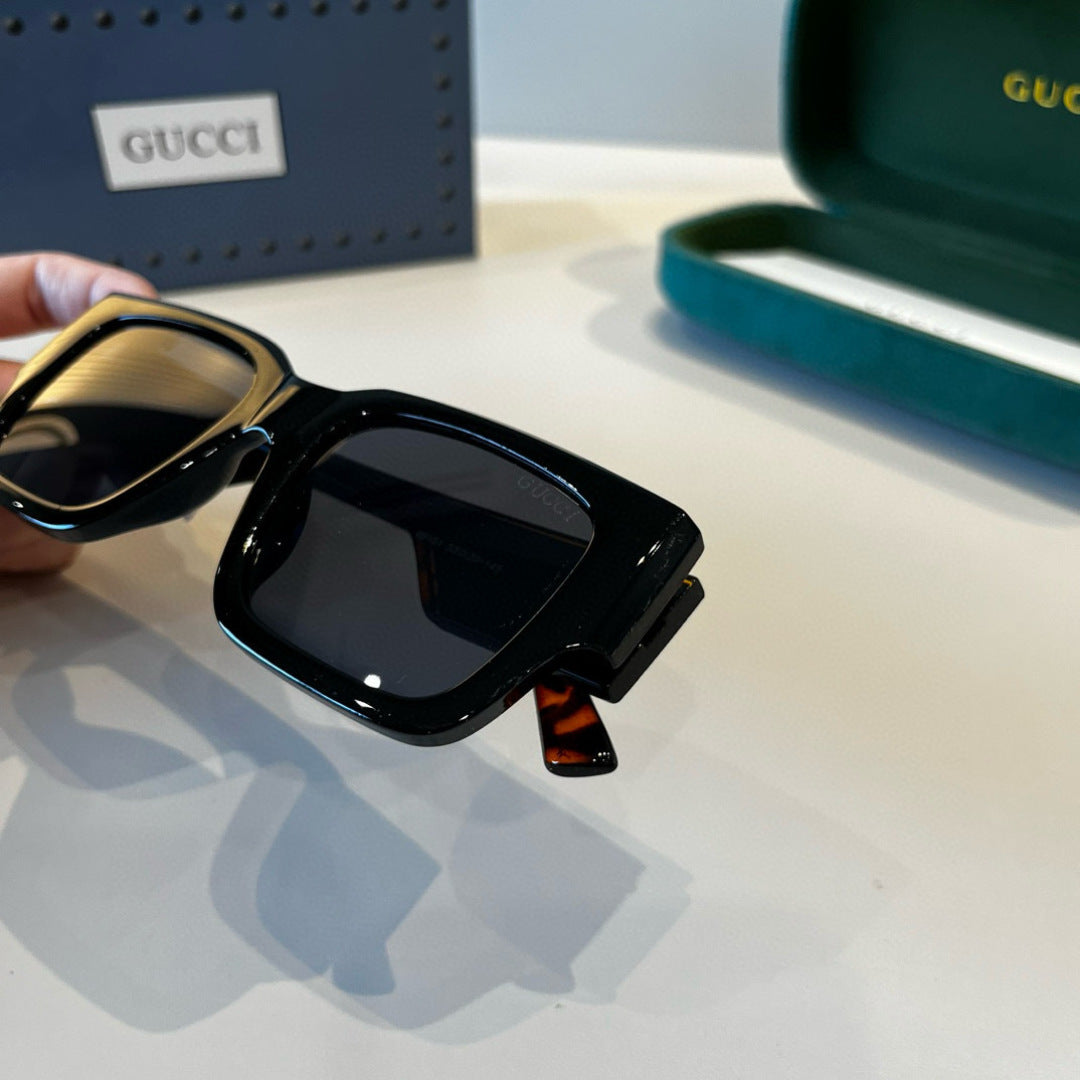 Gucci Oversized Black Lens Sunglasses for Women - 398291 - detail image 4