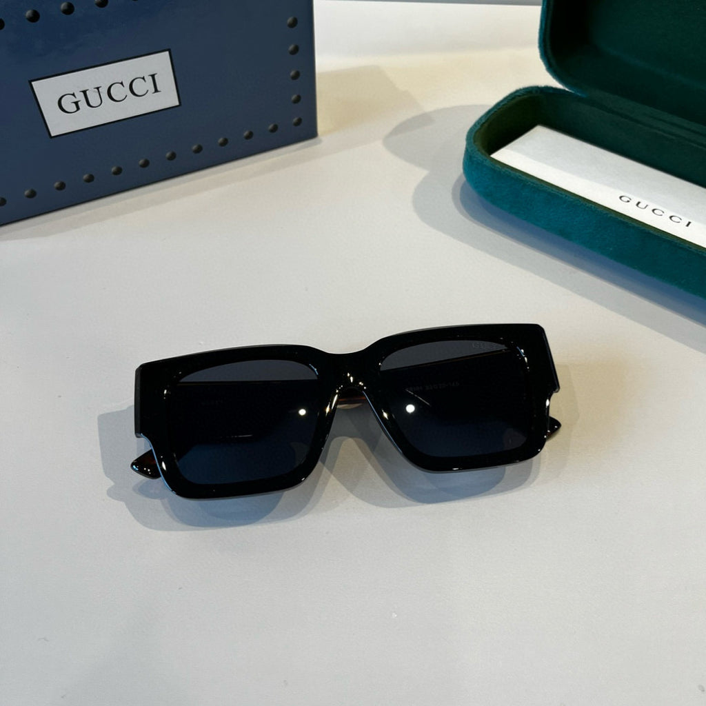 Gucci Oversized Black Lens Sunglasses for Women - 398291 - detail image 5