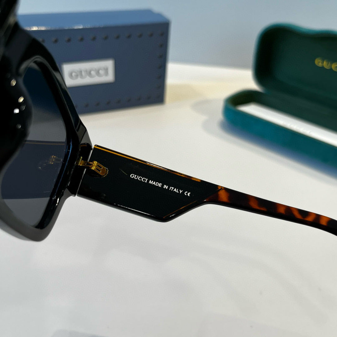 Gucci Oversized Black Lens Sunglasses for Women - 398291 - detail image 8