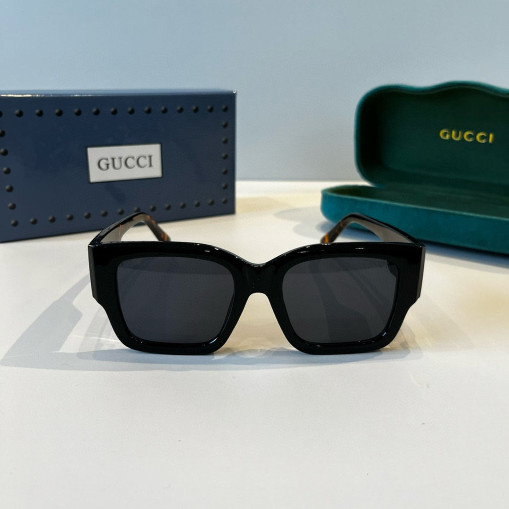 Gucci Oversized Black Lens Sunglasses for Women - 398291 - detail image 2