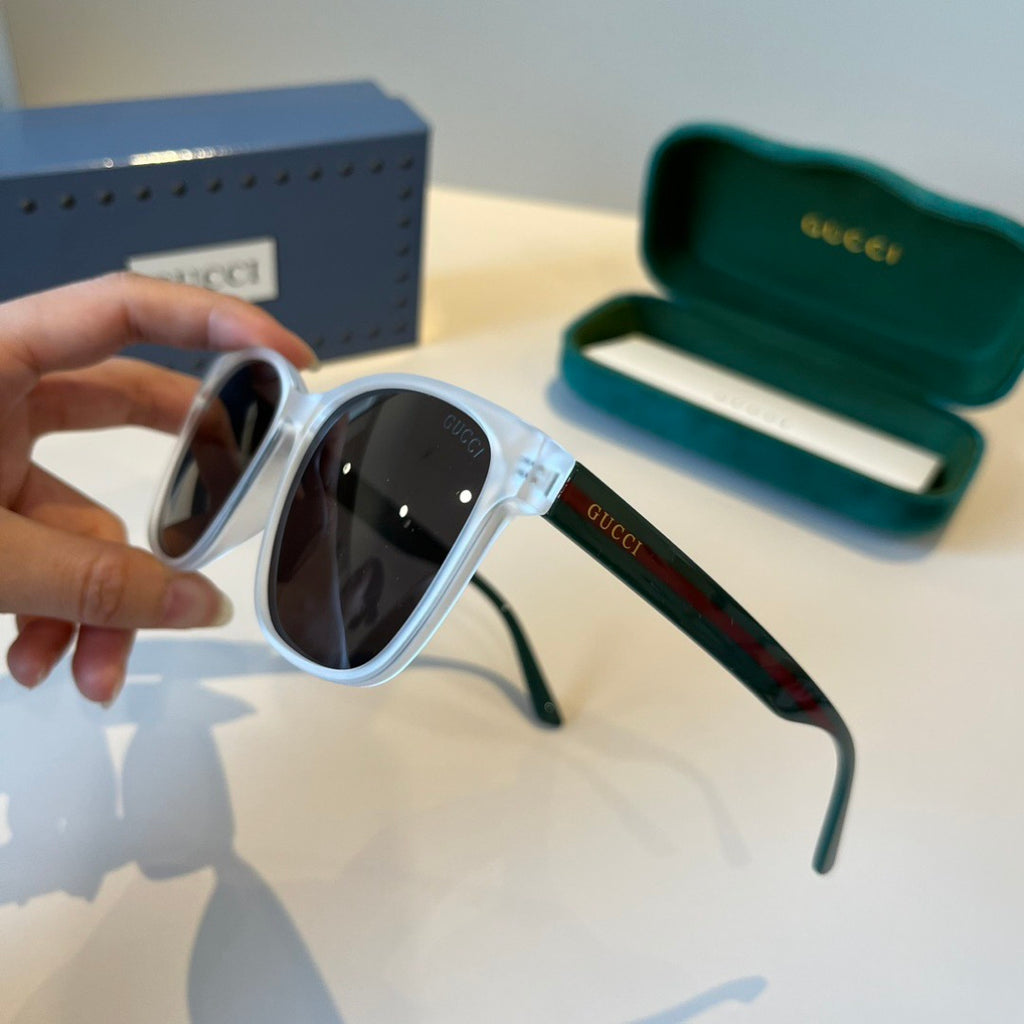 Gucci Metal Aviator Black Lens Sunglasses for Men & Women - 997595 - detail image 4