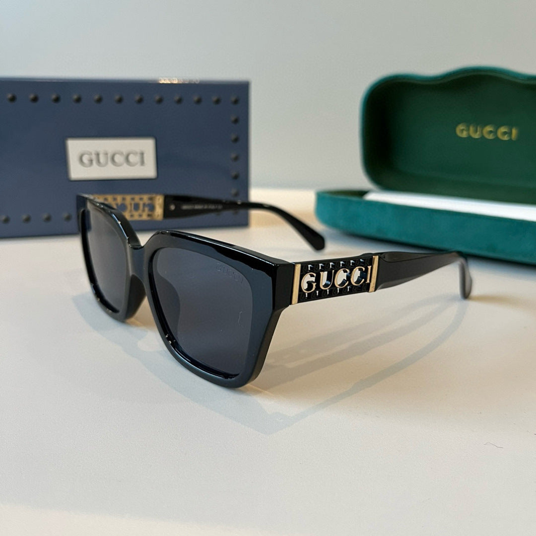 Gucci Oversized Black Lens Sunglasses for Men & Women - 997598 - detail image 3