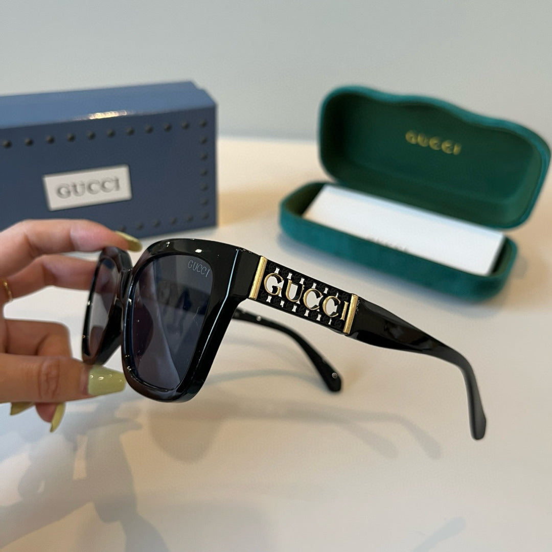 Gucci Oversized Black Lens Sunglasses for Men & Women - 997598 - detail image 4