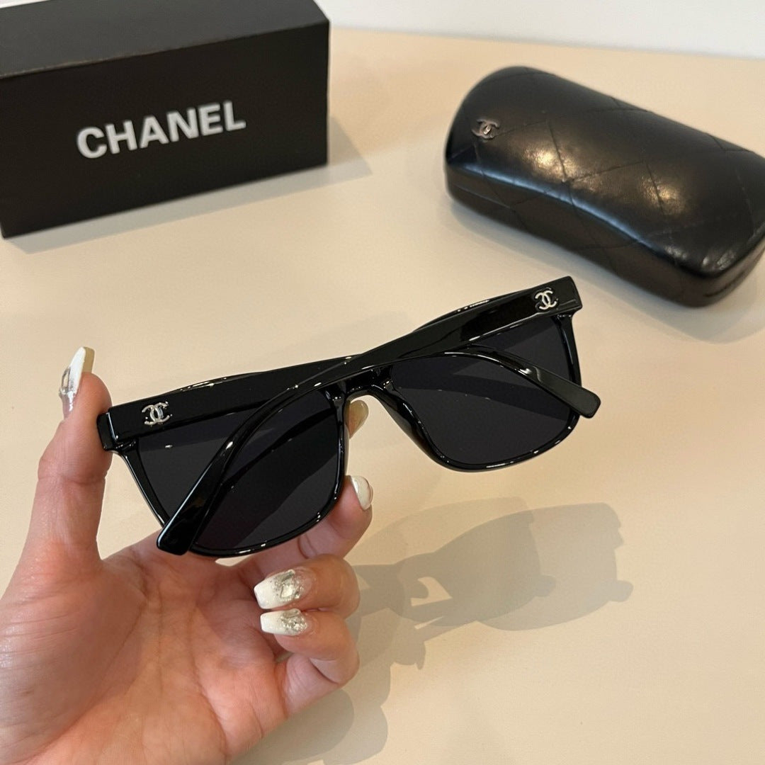 Chanel Fashion Silver Lens Sunglasses for Men & Women - 358022 - detail image 5