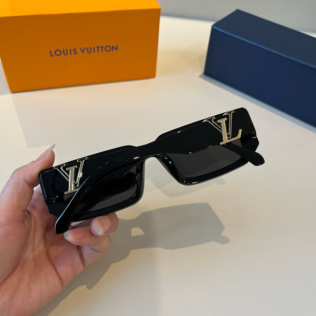 Louis Vuitton 2315 Fashion Black Lens Sunglasses for Men & Women - 381797 - detail image 5