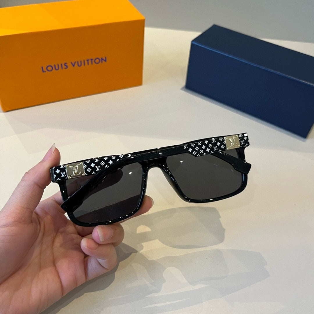 Louis Vuitton Metal Aviator Black Lens Sunglasses for Men & Women - 866887 - detail image 7