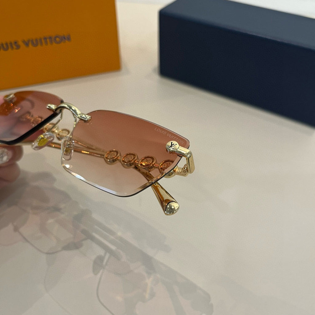 Louis Vuitton Fashion Gold Lens Sunglasses for Women - 997431 - detail image 7