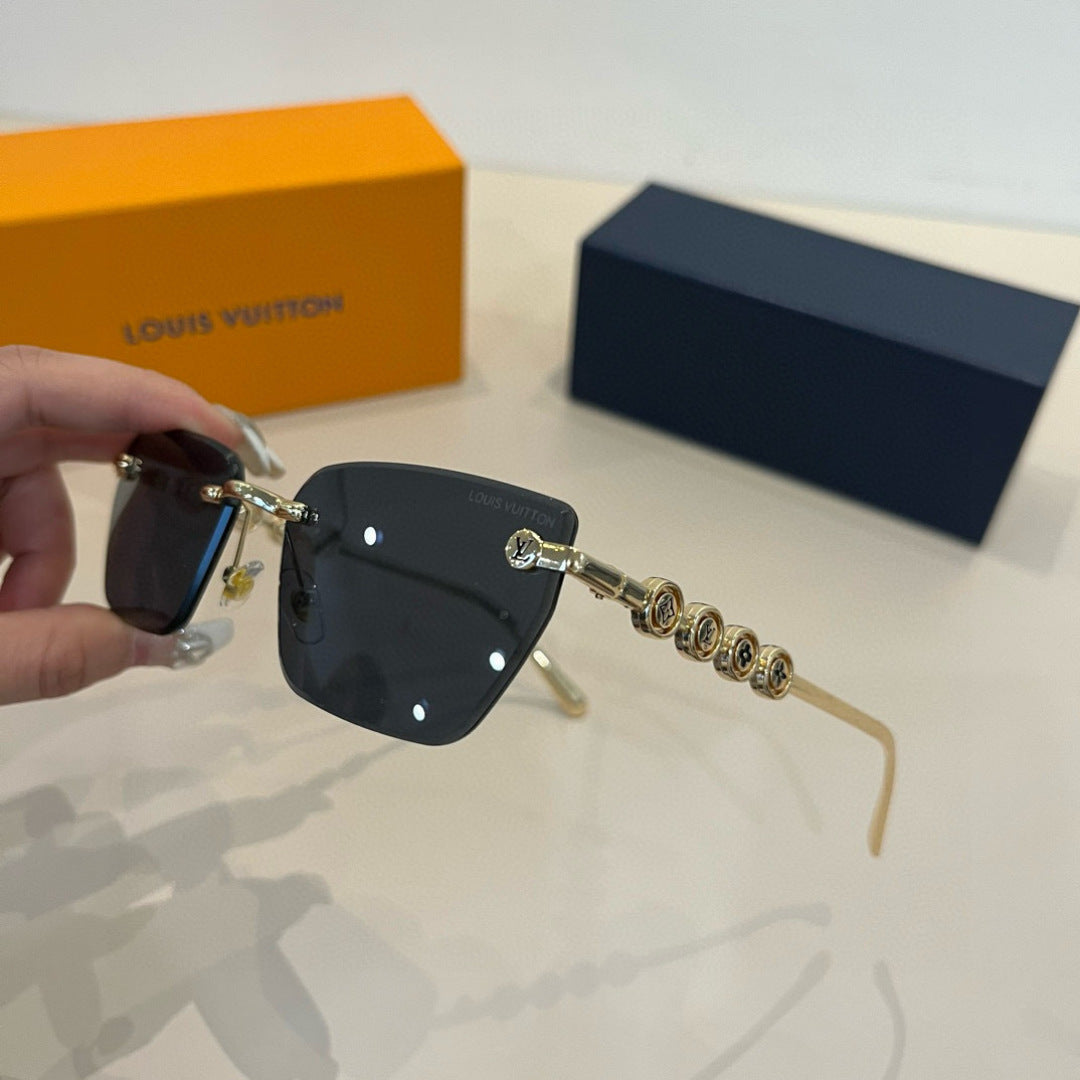 Louis Vuitton Fashion Silver Lens Sunglasses for Women - 997433 - detail image 7
