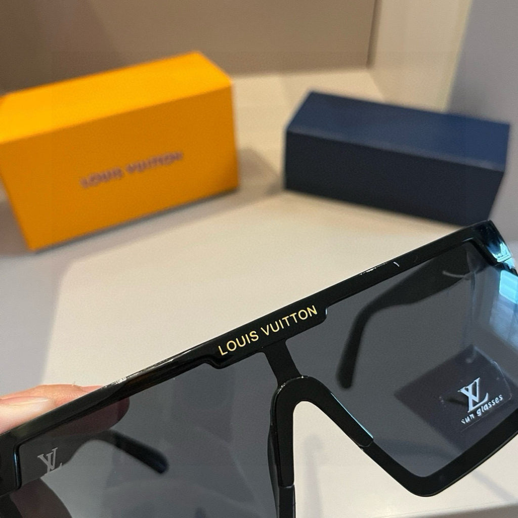 Louis Vuitton Fashion Black Lens Sunglasses for Men - 398105 - detail image 5