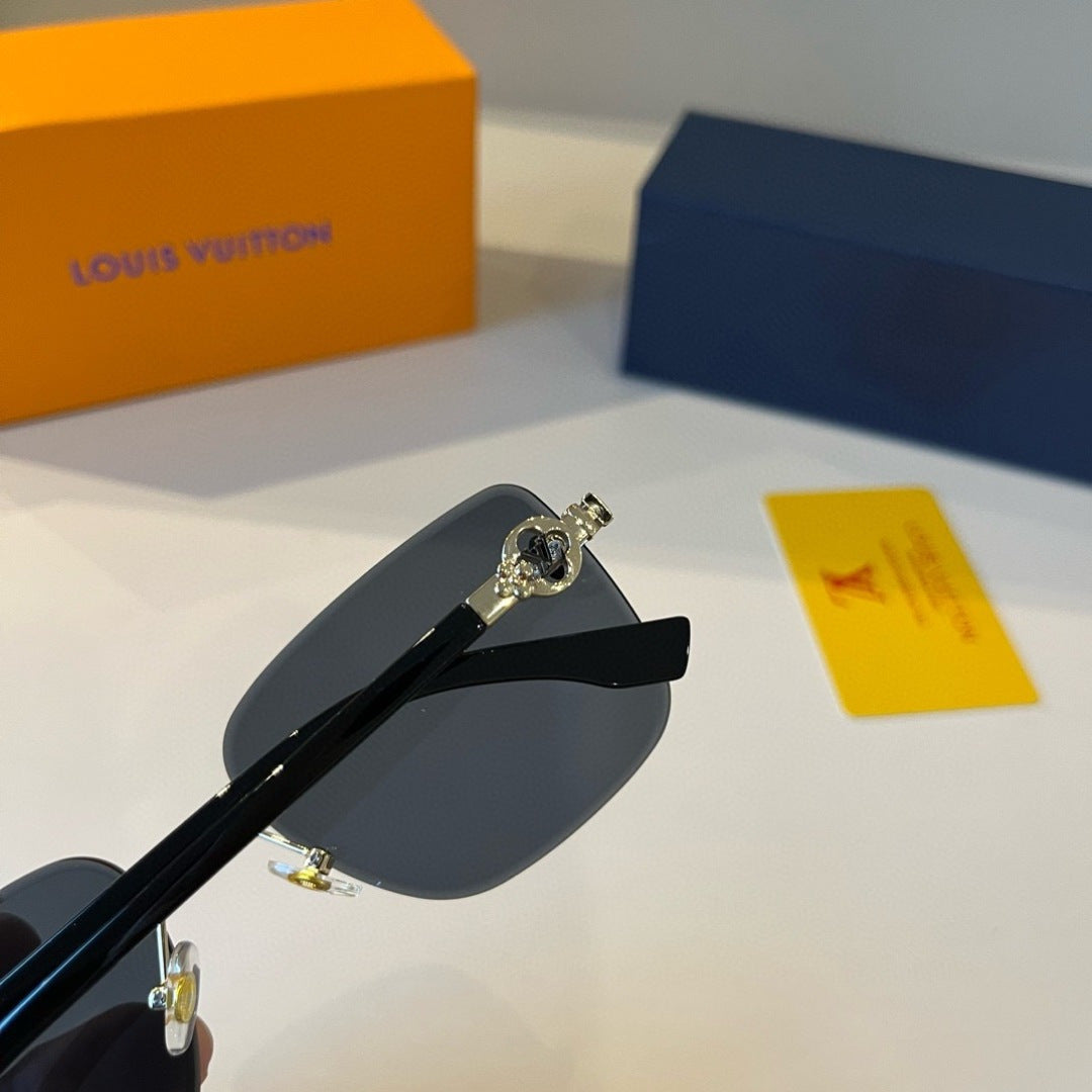 Louis Vuitton Fashion Silver Lens Sunglasses for Men & Women - 997435 - detail image 8