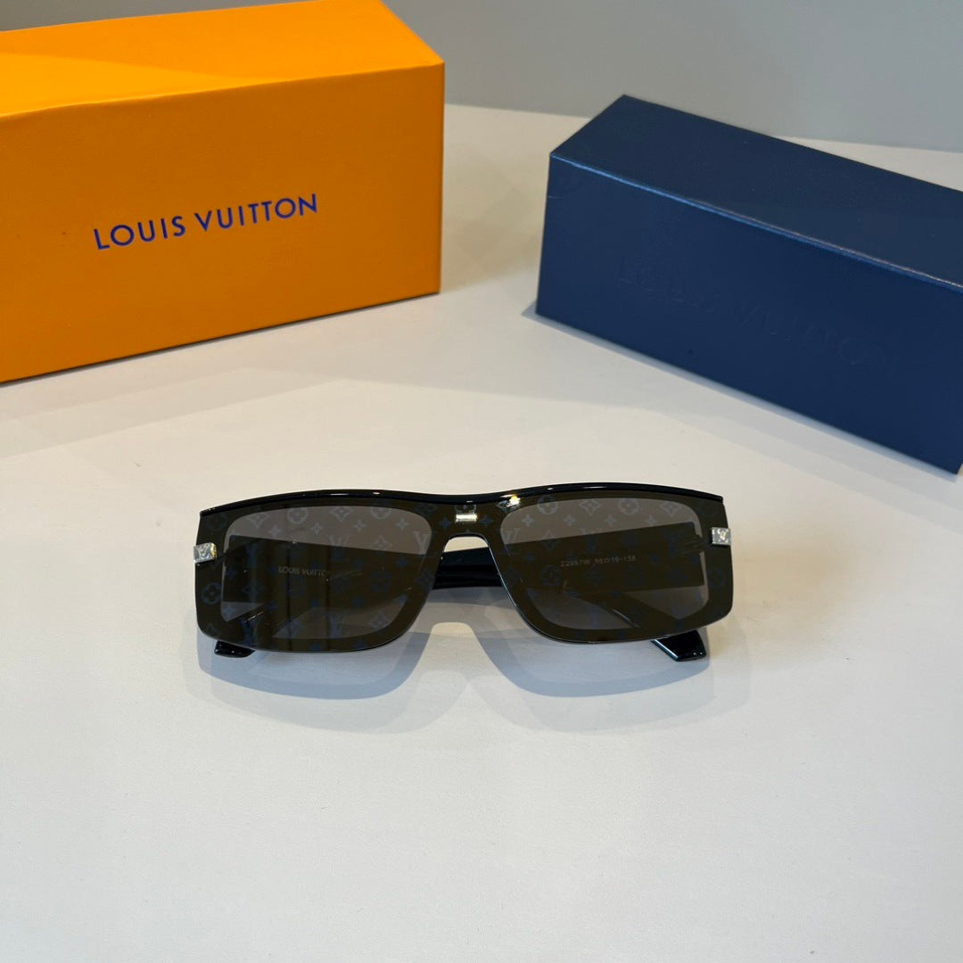Louis Vuitton Fashion Black Lens Sunglasses for Men & Women - 866889 - detail image 4