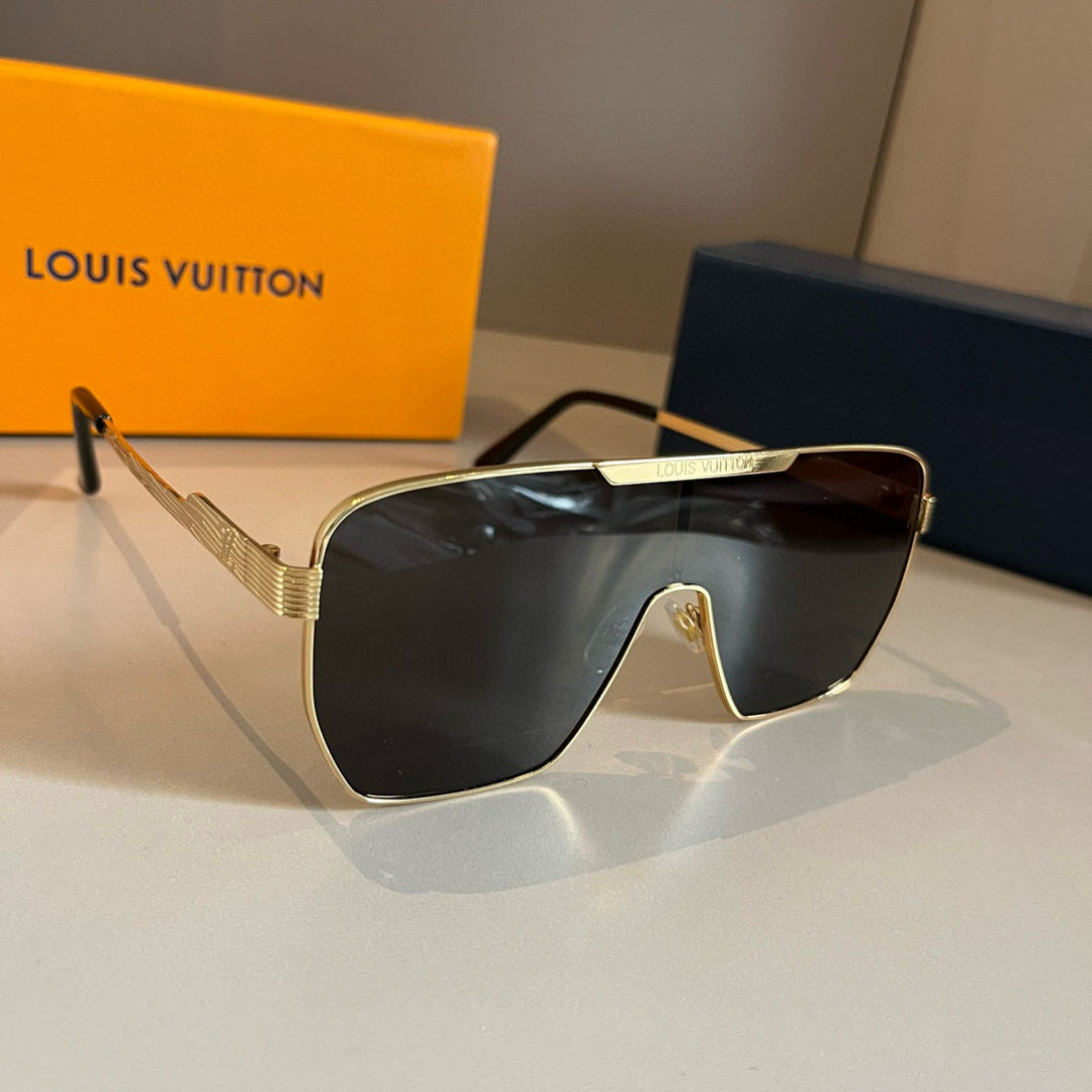 Louis Vuitton Fashion Brown Lens Sunglasses for Men & Women - 448679