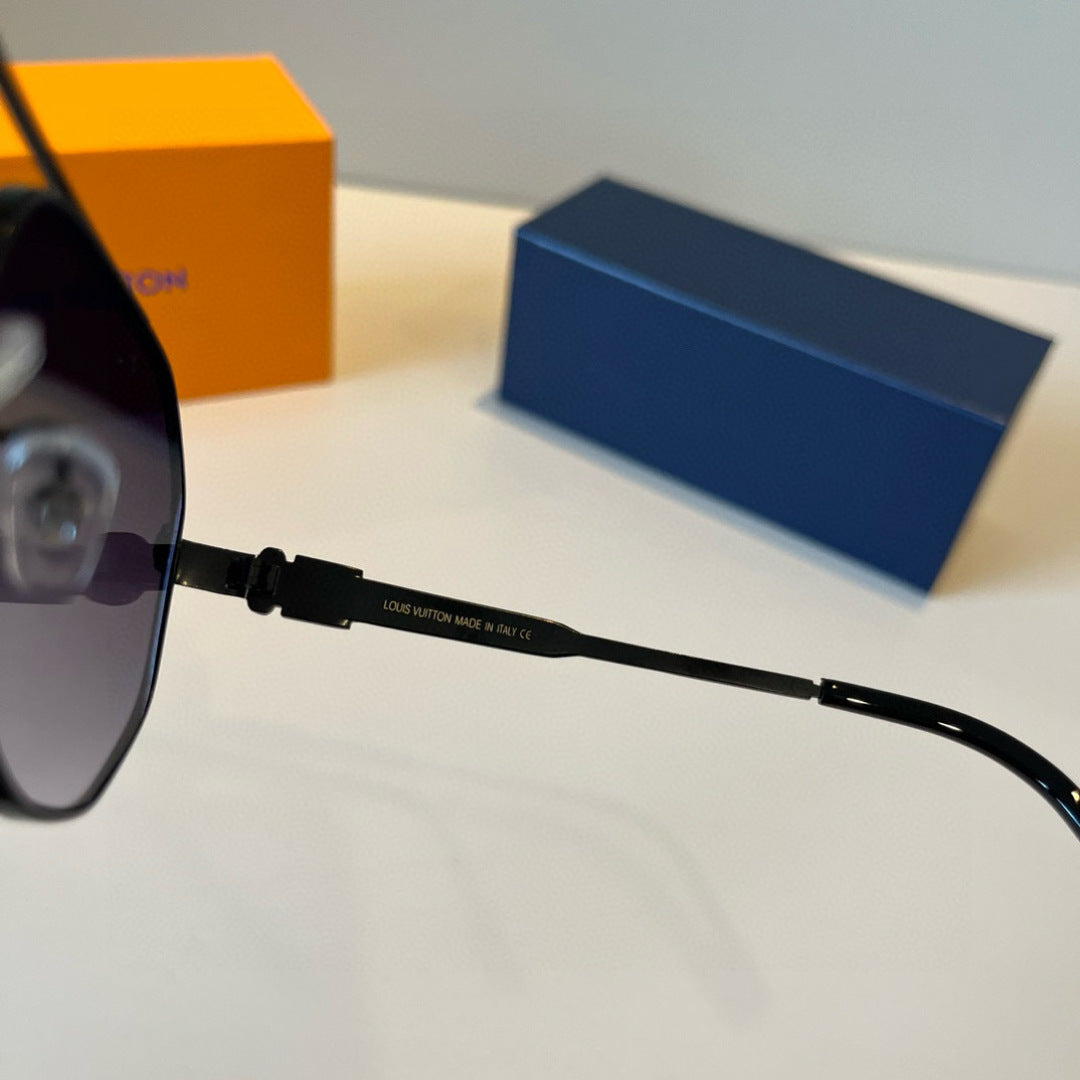 Louis Vuitton Metal Aviator Black Lens Sunglasses for Men & Women - 866891 - detail image 8