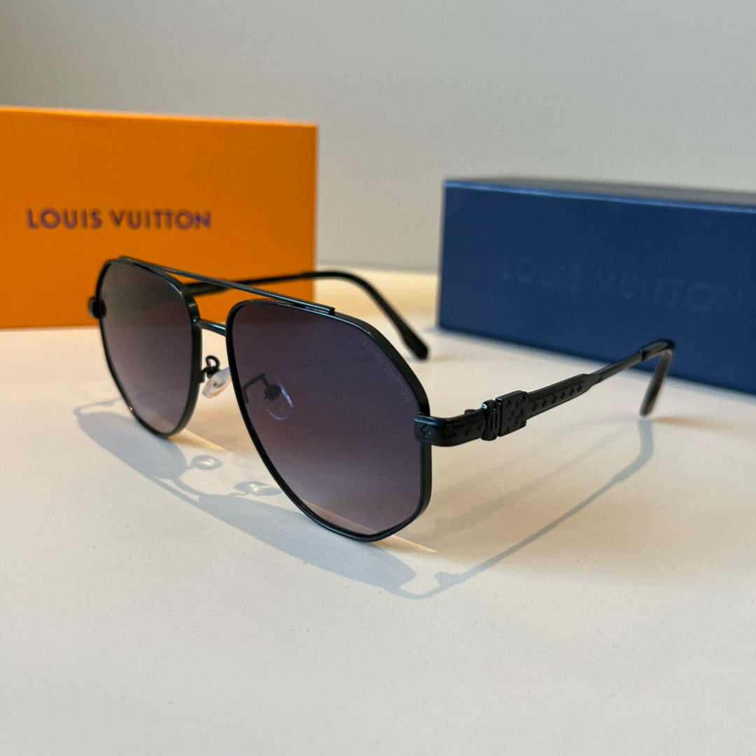 Louis Vuitton Metal Aviator Black Lens Sunglasses for Men & Women - 866891 - detail image 3