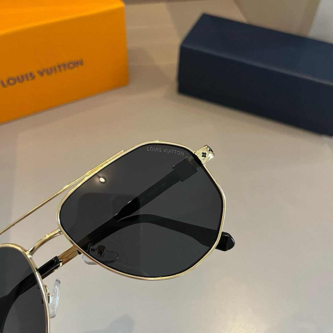 Louis Vuitton Metal Aviator Gold Lens Sunglasses for Men & Women - 866892 - detail image 5
