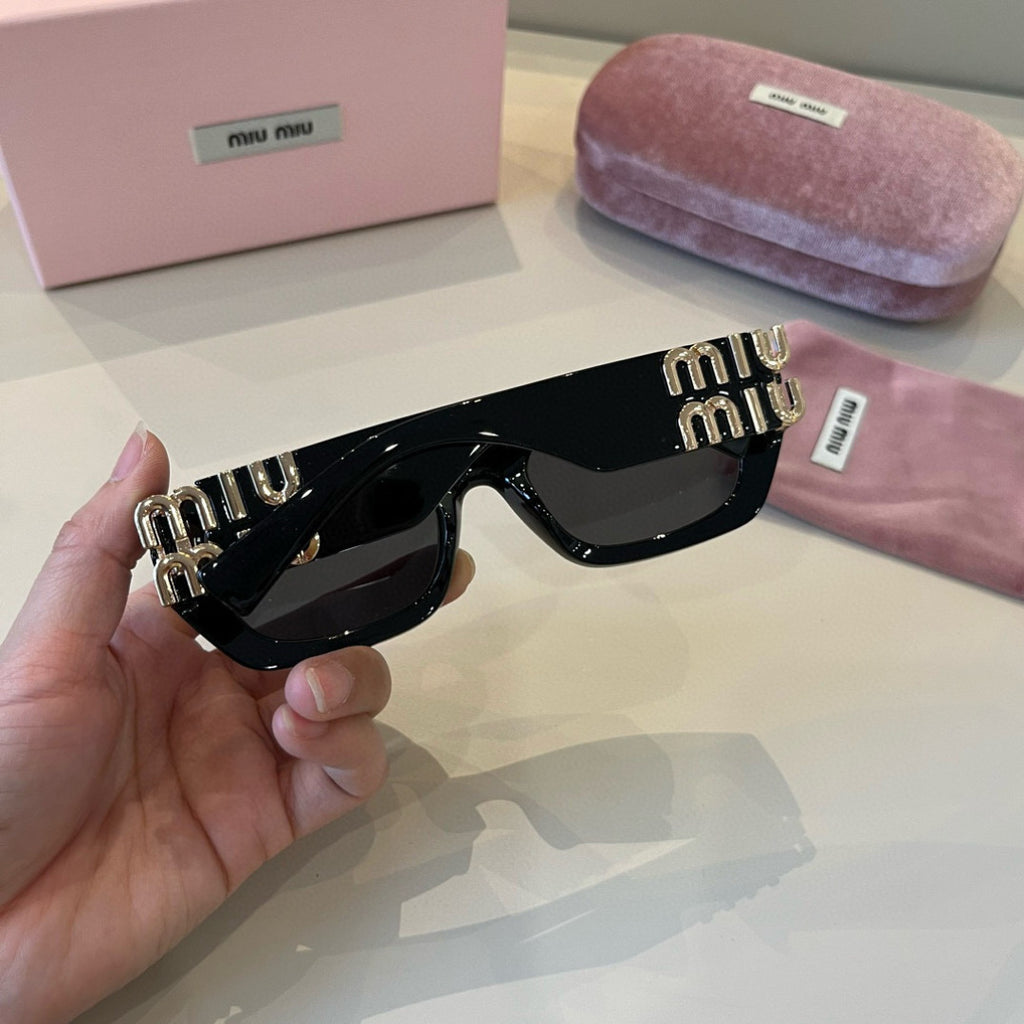 Miu Miu Fashion Black Lens Sunglasses for Men & Women - 487644 - detail image 5