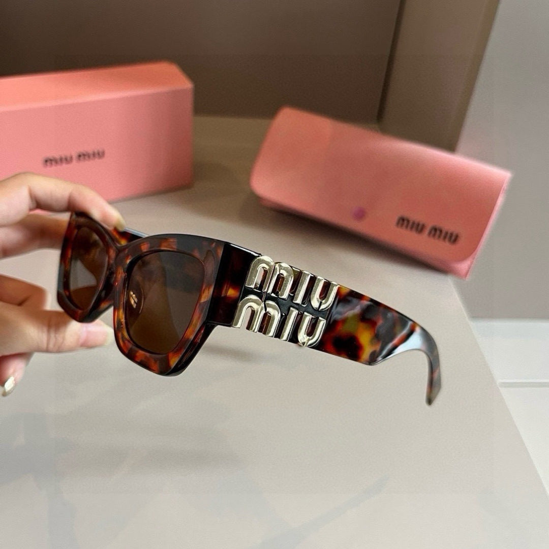 Miu Miu Fashion Brown Lens Sunglasses for Men & Women - 487645 - detail image 3