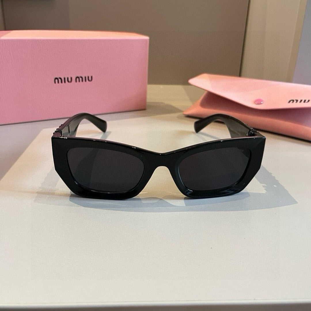 Miu Miu Fashion Gold Lens Sunglasses for Men & Women - 358728 - detail image 2