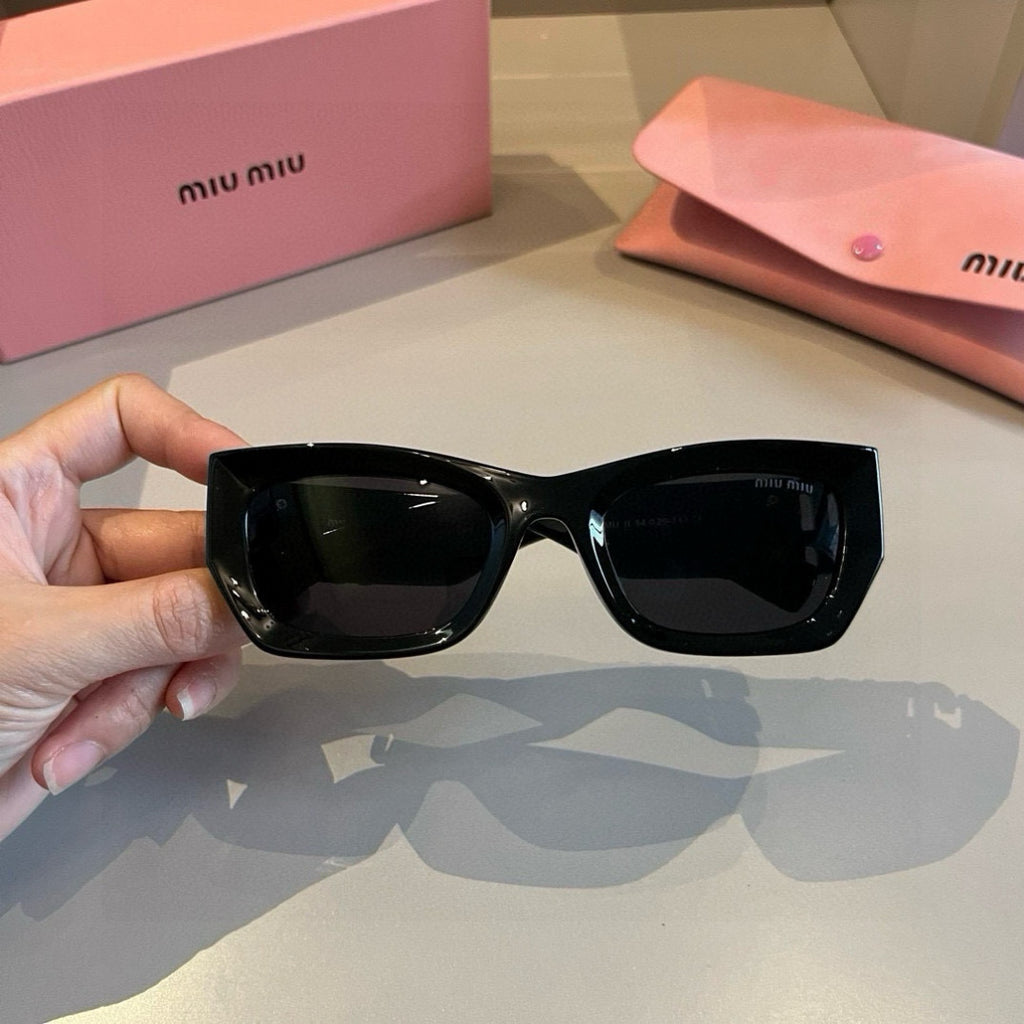 Miu Miu Fashion Gold Lens Sunglasses for Men & Women - 358728 - detail image 5