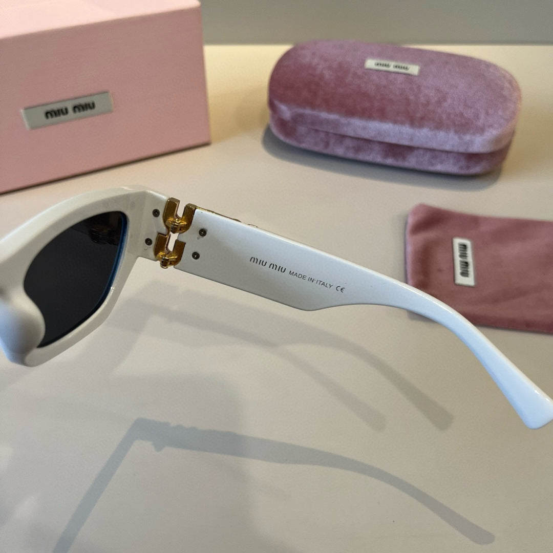 Miu Miu Fashion Gold Lens Sunglasses for Men & Women - 416193 - detail image 8