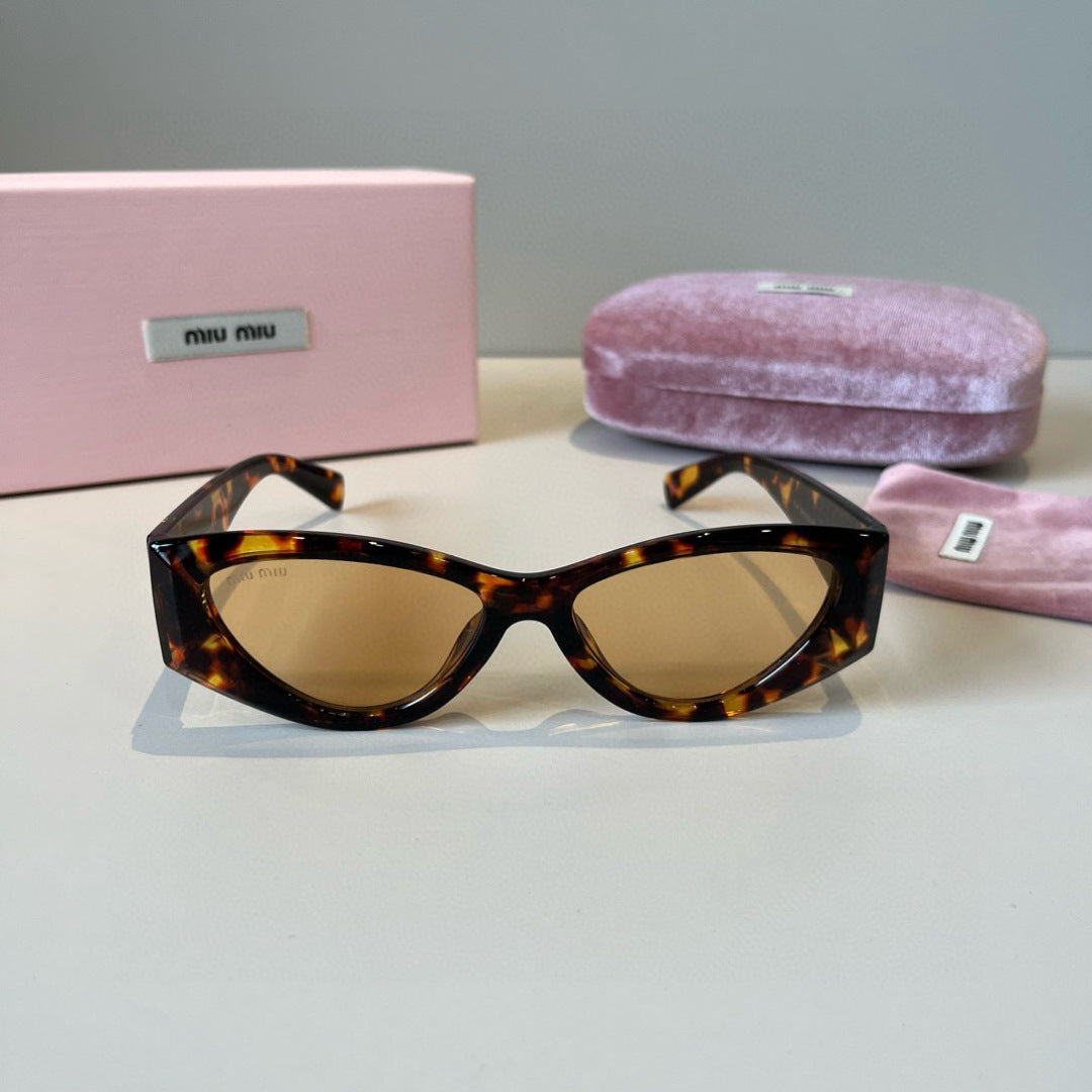 Miu Miu Cat-Eye Brown Lens Sunglasses for Men & Women - 358730 - detail image 2
