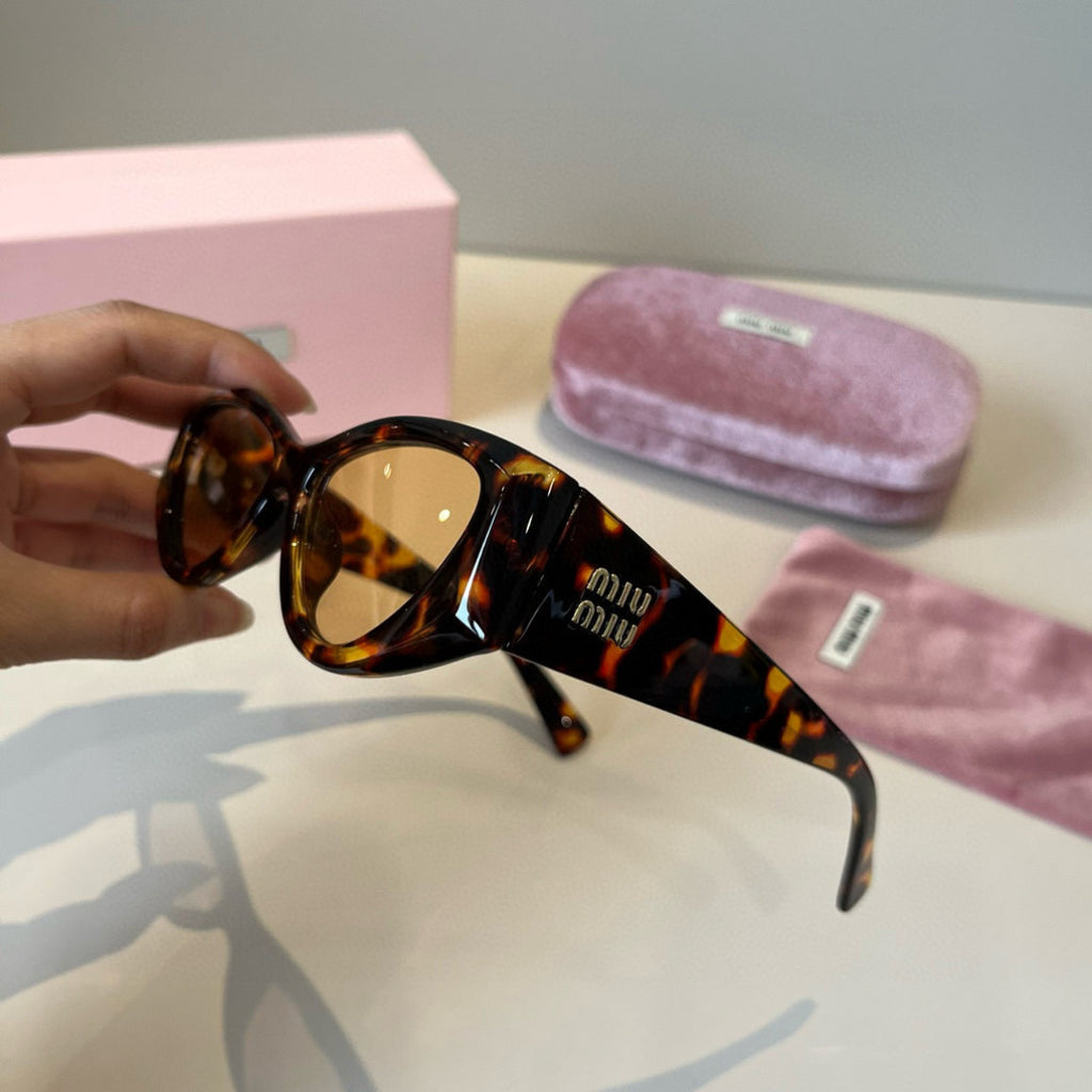 Miu Miu Cat-Eye Brown Lens Sunglasses for Men & Women - 358730 - detail image 4