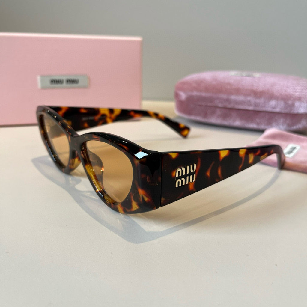 Miu Miu Cat-Eye Brown Lens Sunglasses for Men & Women - 358730 - detail image 3