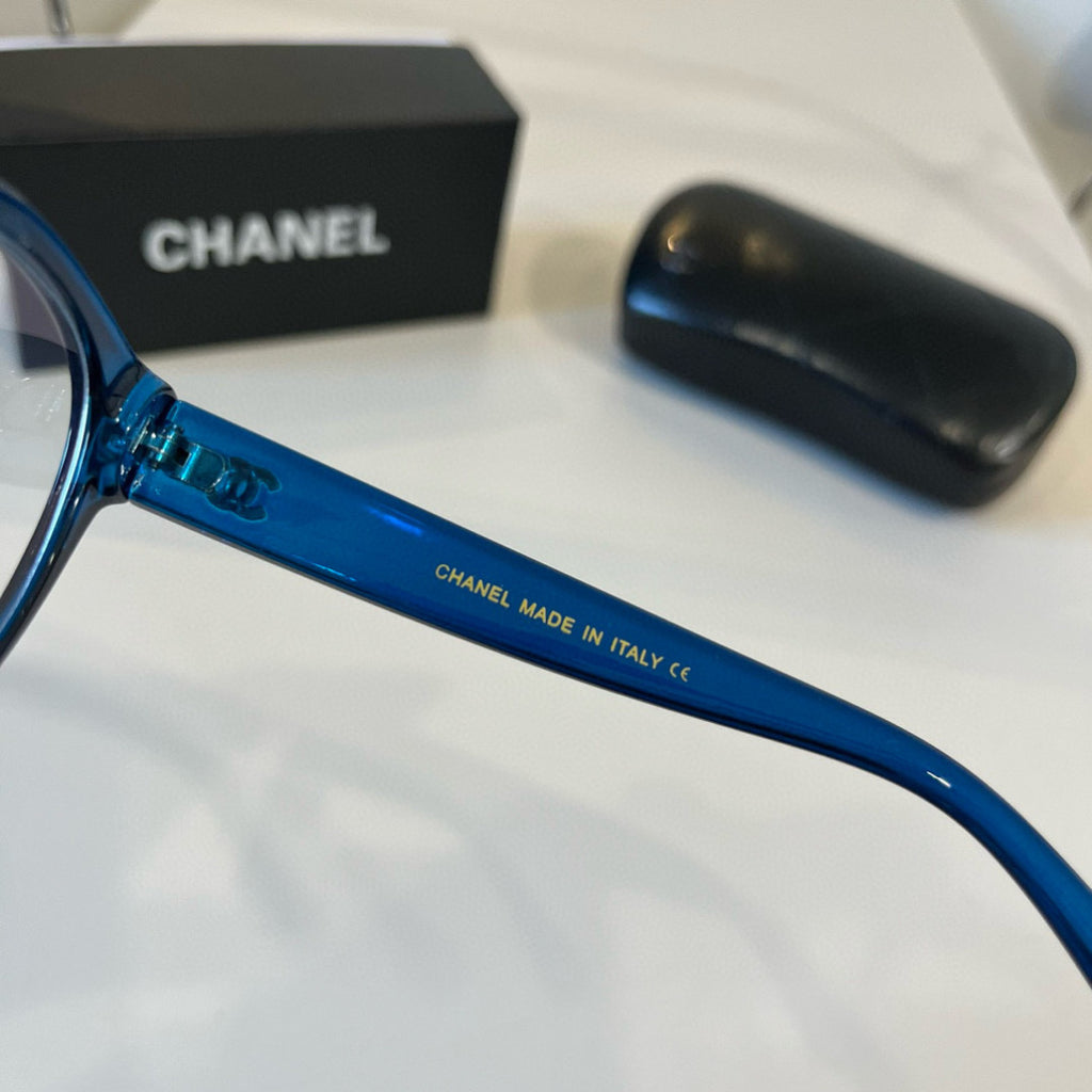 Chanel Blue-Light Fashion Blue Lens Sunglasses for Men & Women - detail image 9