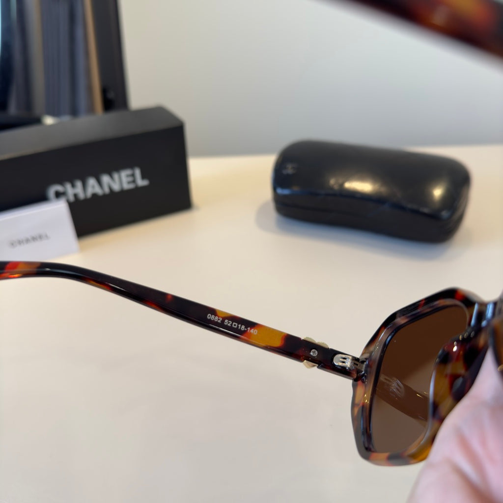 Chanel Fashion Brown Lens Sunglasses for Men & Women - 358124 - detail image 5