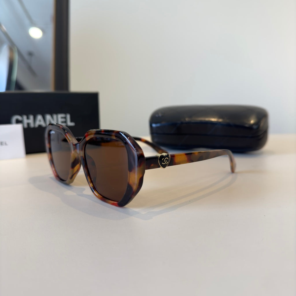 Chanel Fashion Brown Lens Sunglasses for Men & Women - 358124 - detail image 3