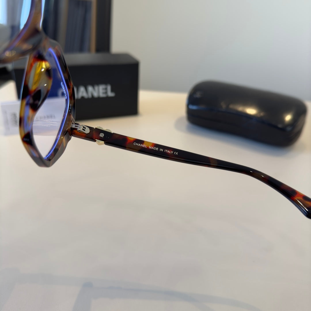 Chanel Fashion Silver Lens Sunglasses for Men & Women - 358127 - detail image 4