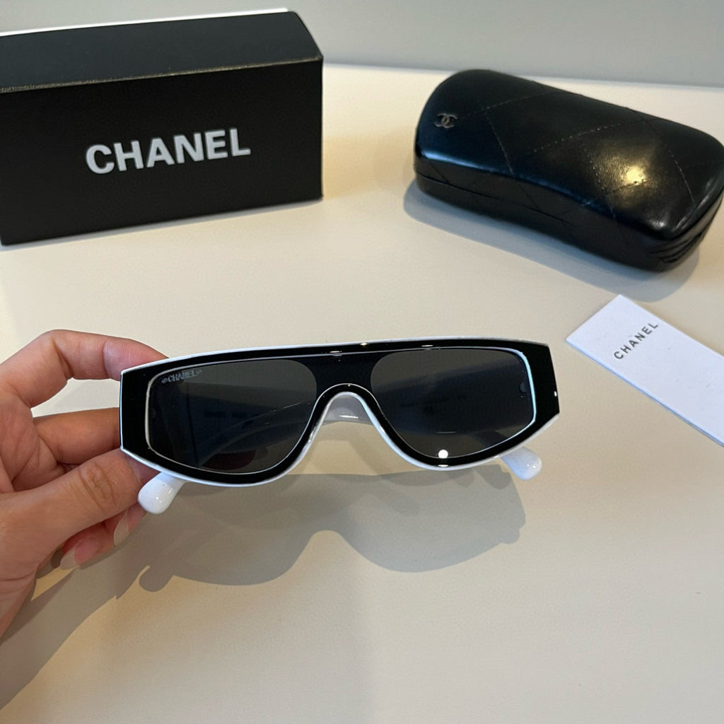 Chanel Fashion Black Lens Sunglasses for Men & Women - 493570 - detail image 9