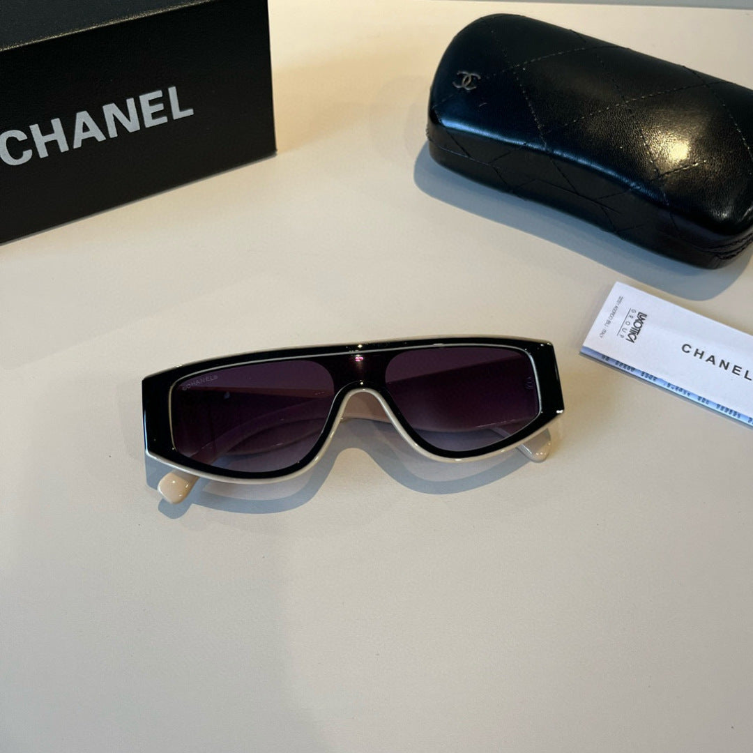 Chanel Fashion Black Lens Sunglasses for Men & Women - 486673 - detail image 5