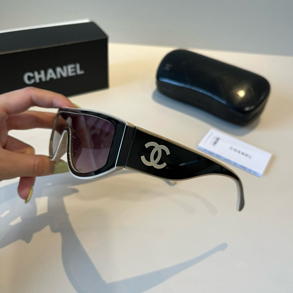 Chanel Fashion Black Lens Sunglasses for Men & Women - 382255 - detail image 4