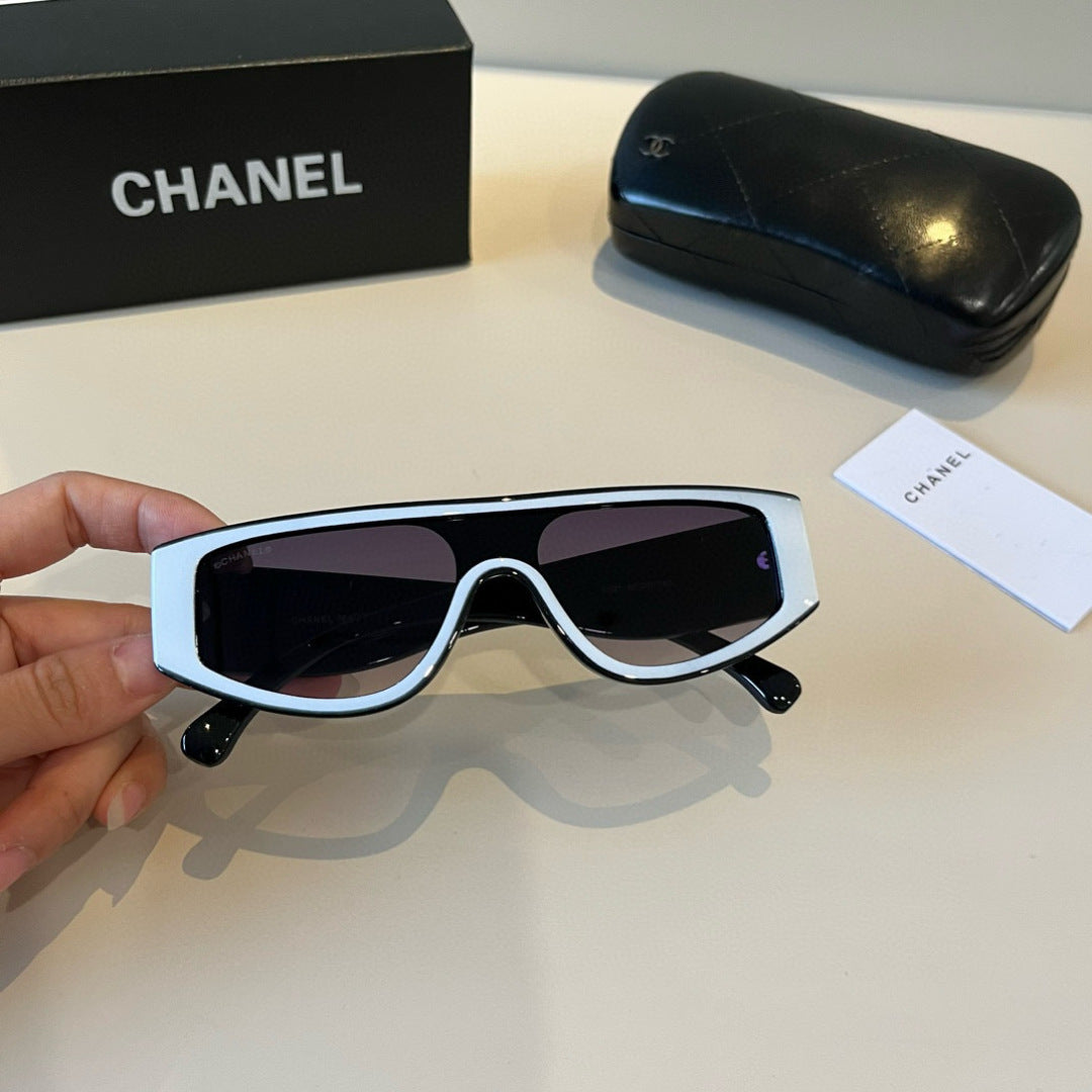 Chanel Fashion Gold Lens Sunglasses for Men & Women - 382256 - detail image 9
