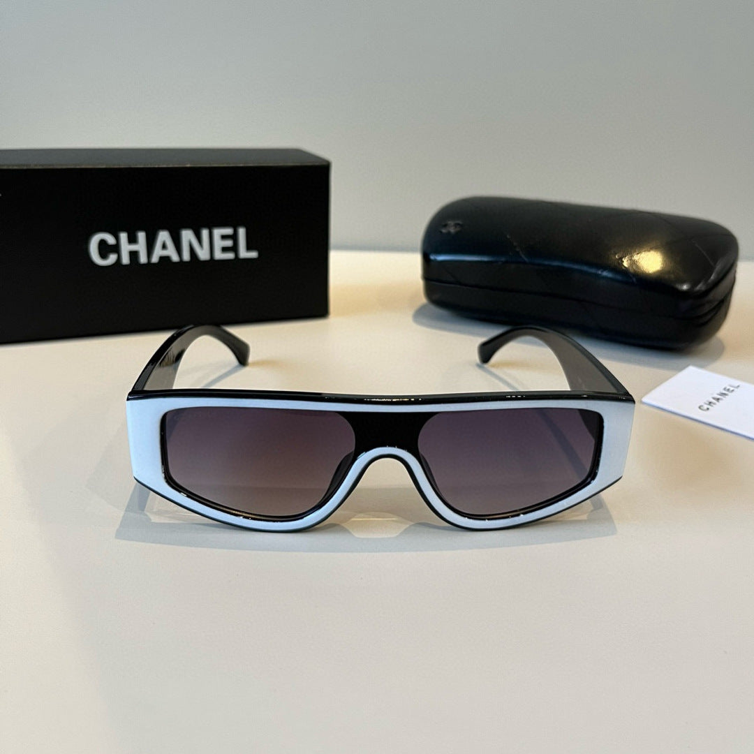 Chanel Fashion Gold Lens Sunglasses for Men & Women - 382256 - detail image 2