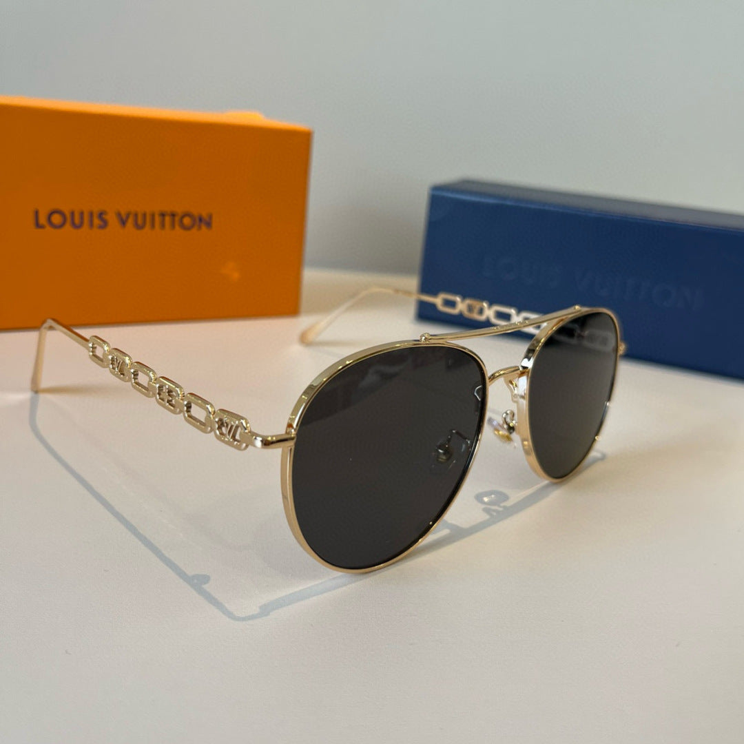 Louis Vuitton Metal Aviator Gold Lens Sunglasses for Men & Women - 866880