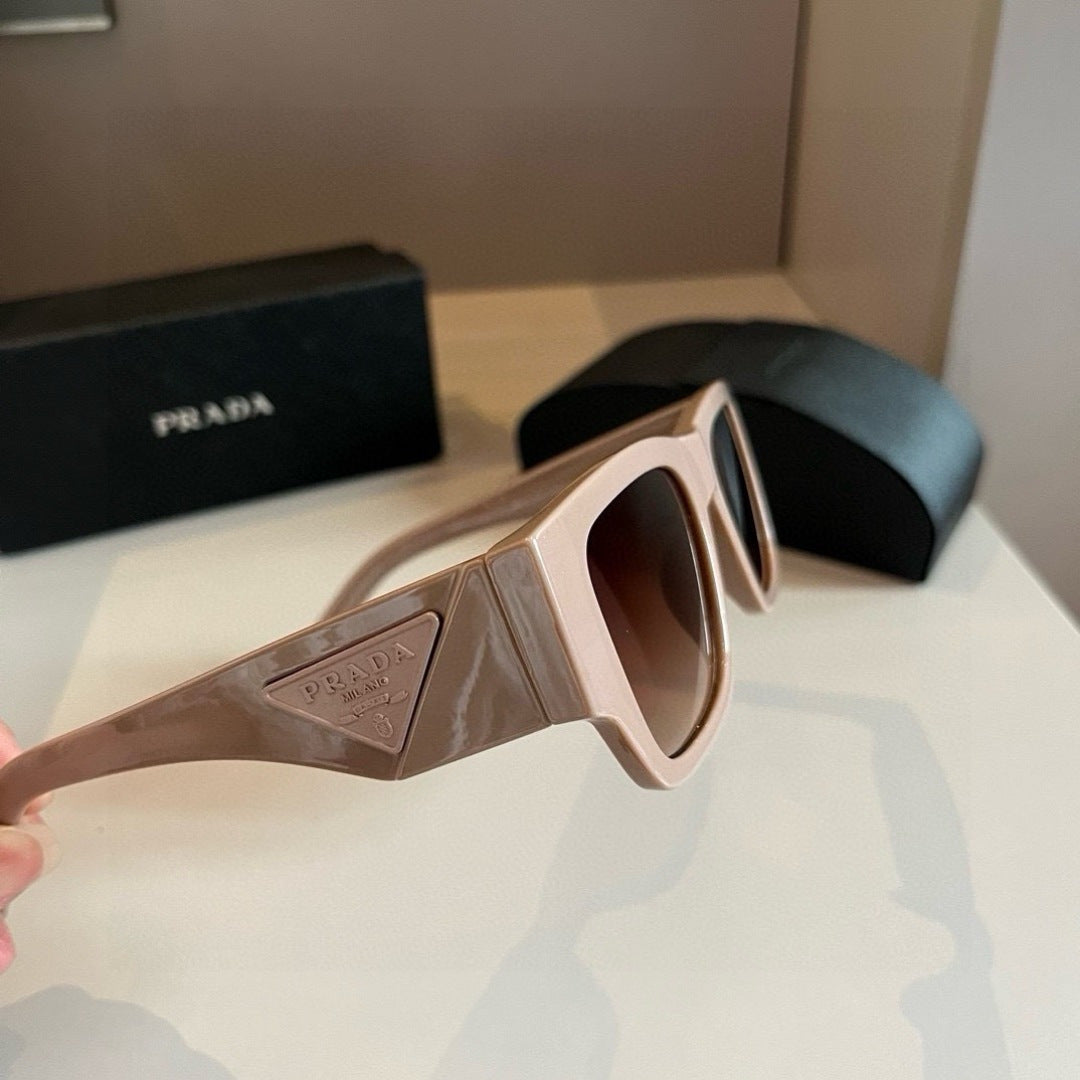 Prada Fashion Brown Lens Sunglasses for Men & Women - 487074 - detail image 2