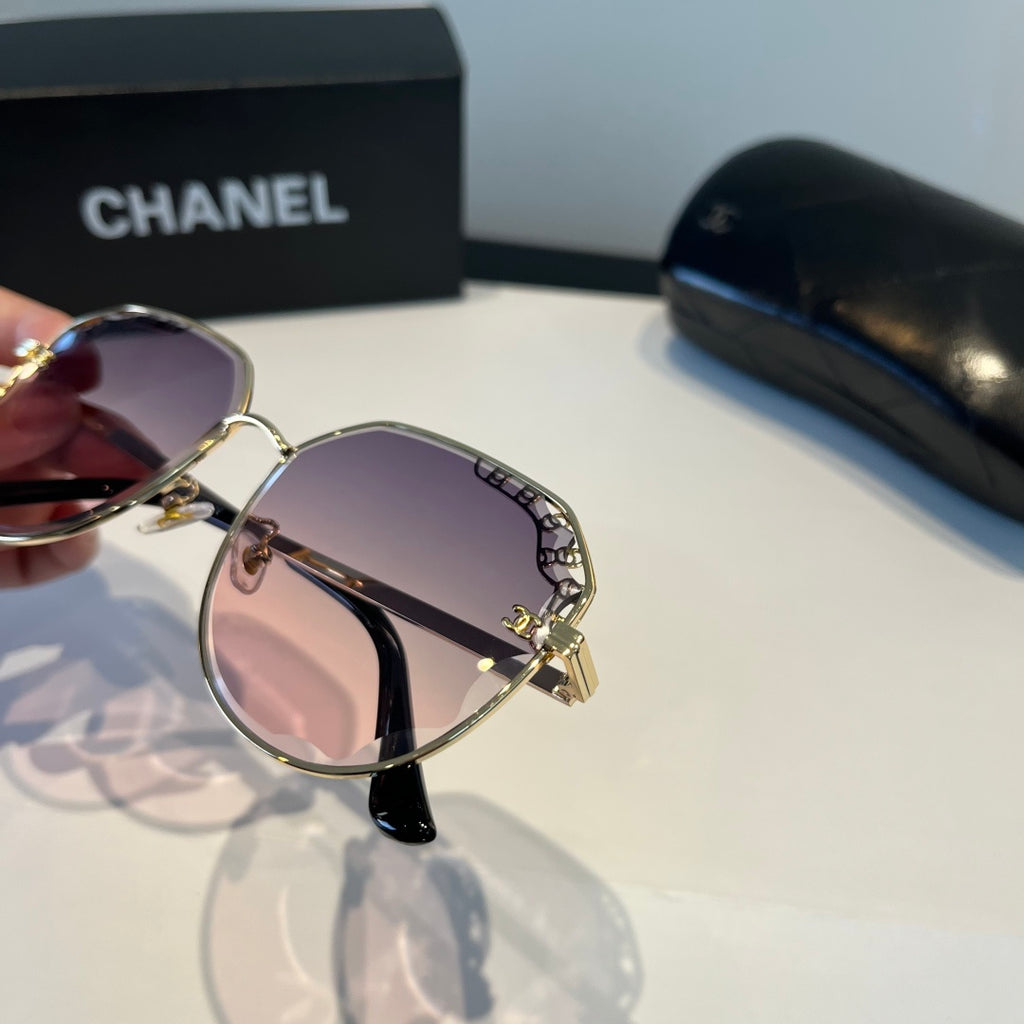Chanel Oversized Silver Lens Sunglasses for Men & Women - 449021 - detail image 7