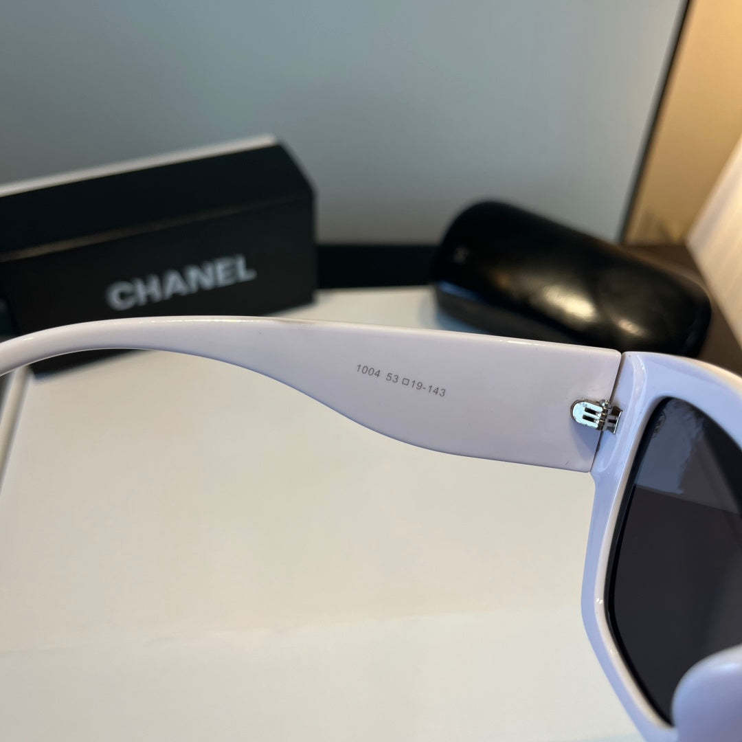 Chanel Fashion Black Lens Sunglasses for Men & Women - 465207 - detail image 6