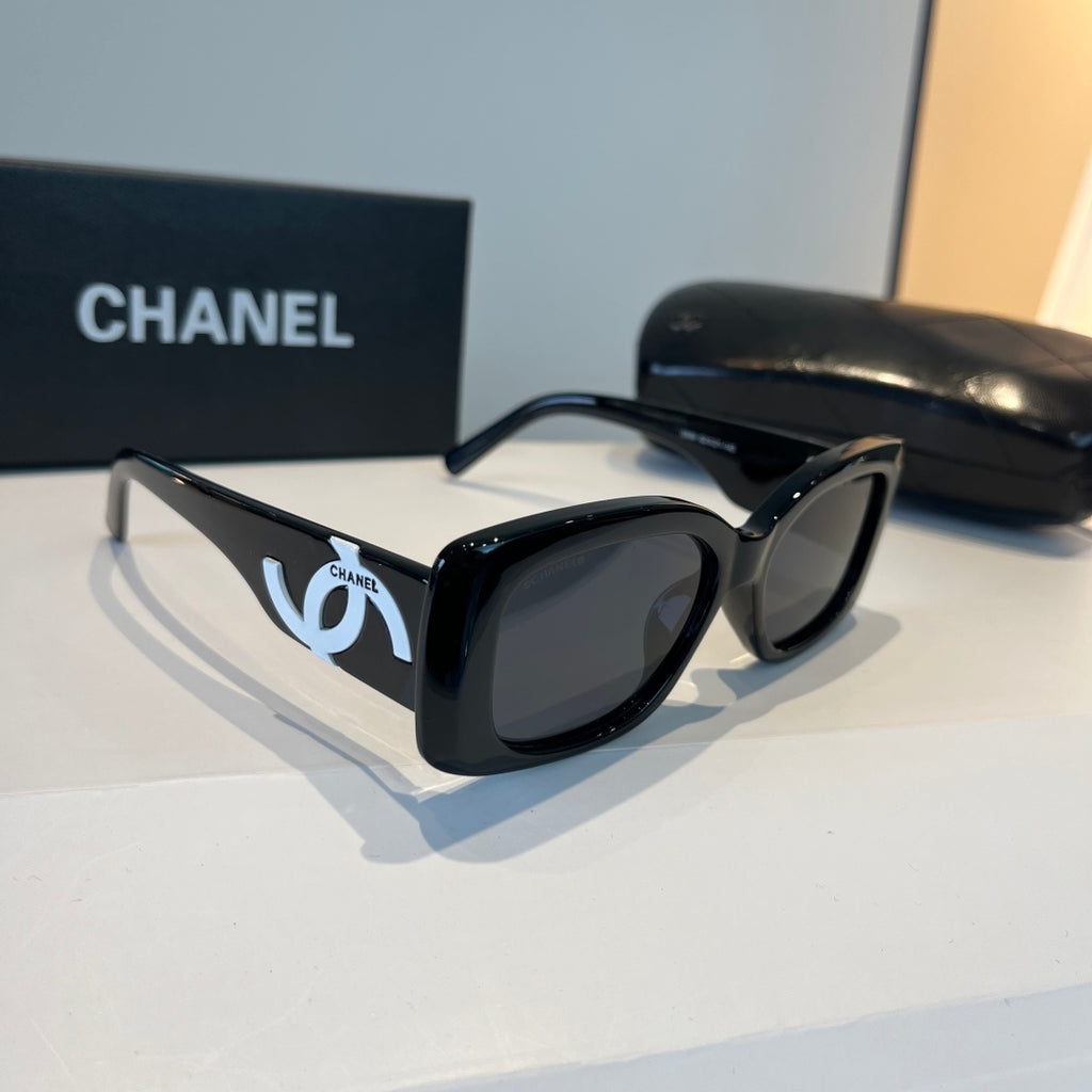 Chanel Fashion Black Lens Sunglasses for Men & Women - 158346