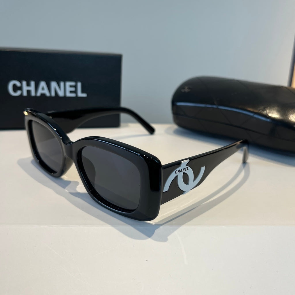 Chanel Fashion Black Lens Sunglasses for Men & Women - 158346 - detail image 3