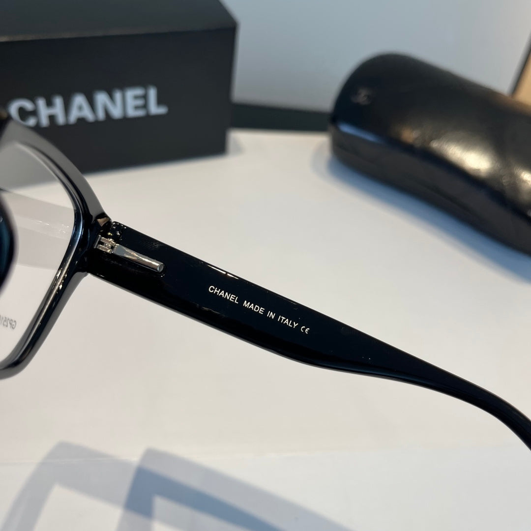 Chanel Oversized Silver Lens Sunglasses for Men & Women - 158347 - detail image 4