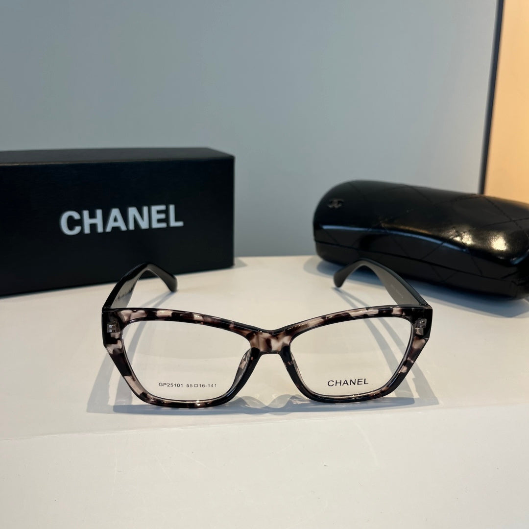 Chanel Oversized Silver Lens Sunglasses for Men & Women - 158348 - detail image 2