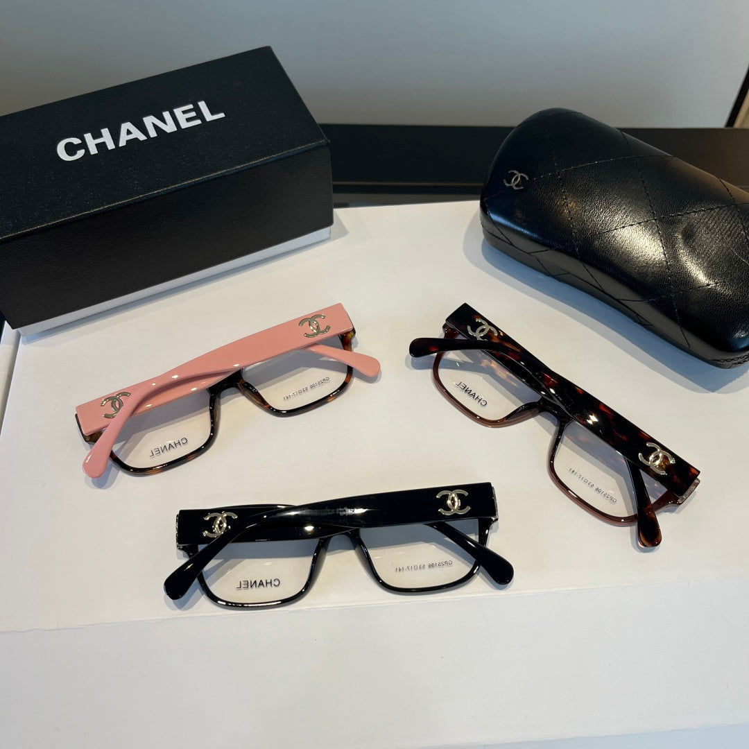 Chanel Oversized Silver Lens Sunglasses for Men & Women - 158351 - detail image 11