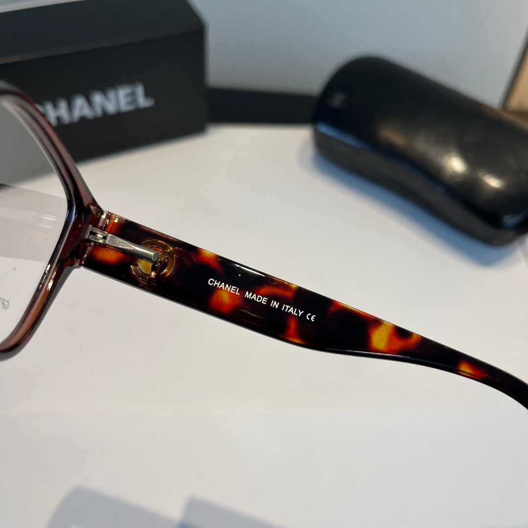 Chanel Oversized Silver Lens Sunglasses for Men & Women - 158349 - detail image 5
