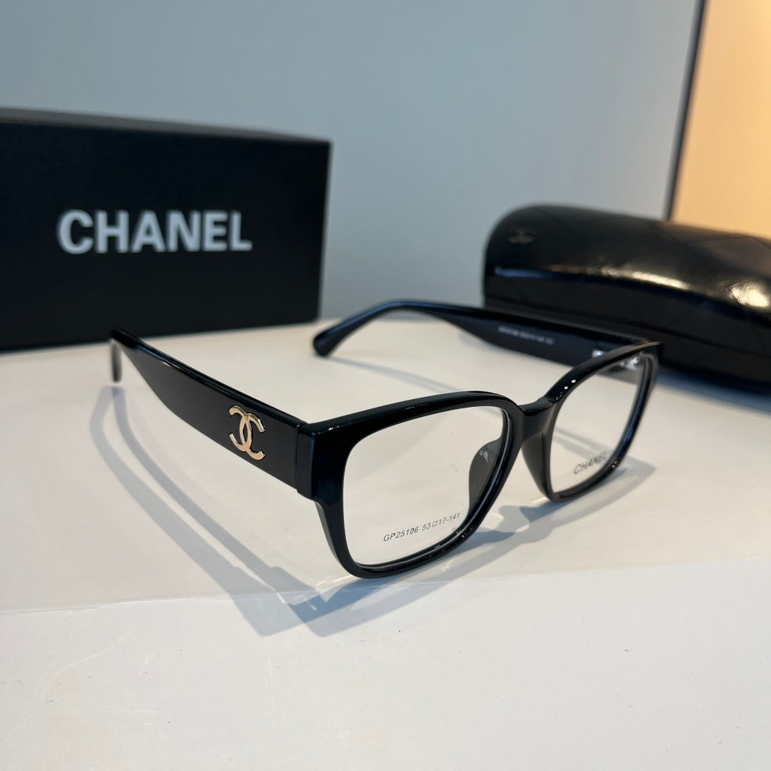 Chanel Oversized Silver Lens Sunglasses for Men & Women - 158350