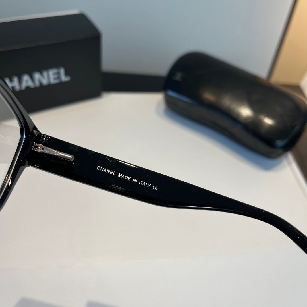 Chanel Oversized Silver Lens Sunglasses for Men & Women - 158350 - detail image 5