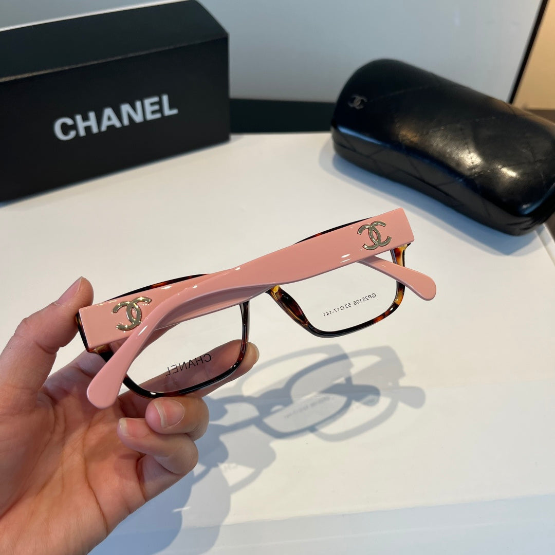 Chanel Oversized Silver Lens Sunglasses for Men & Women - 158351 - detail image 7