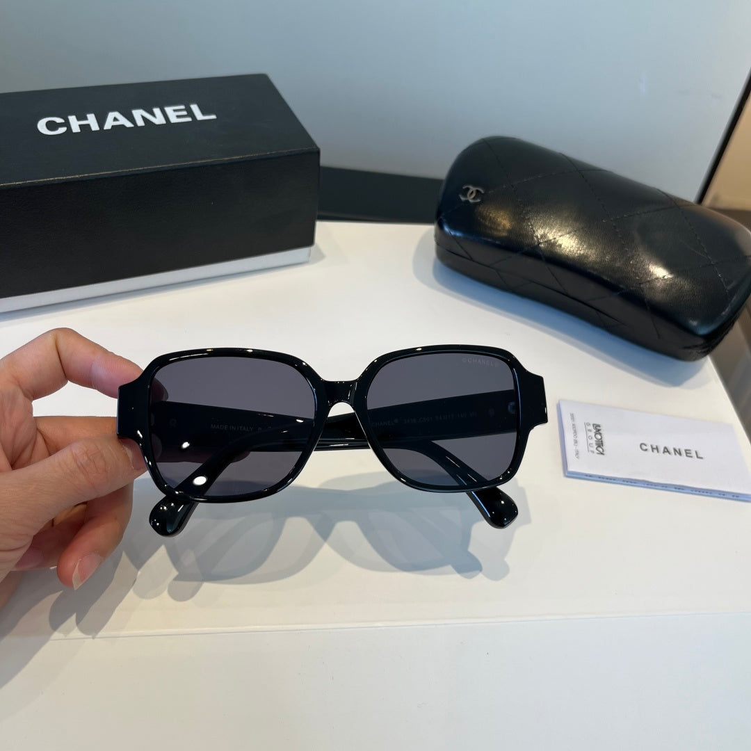 Chanel Fashion Black Lens Sunglasses for Men & Women - 158287 - detail image 10